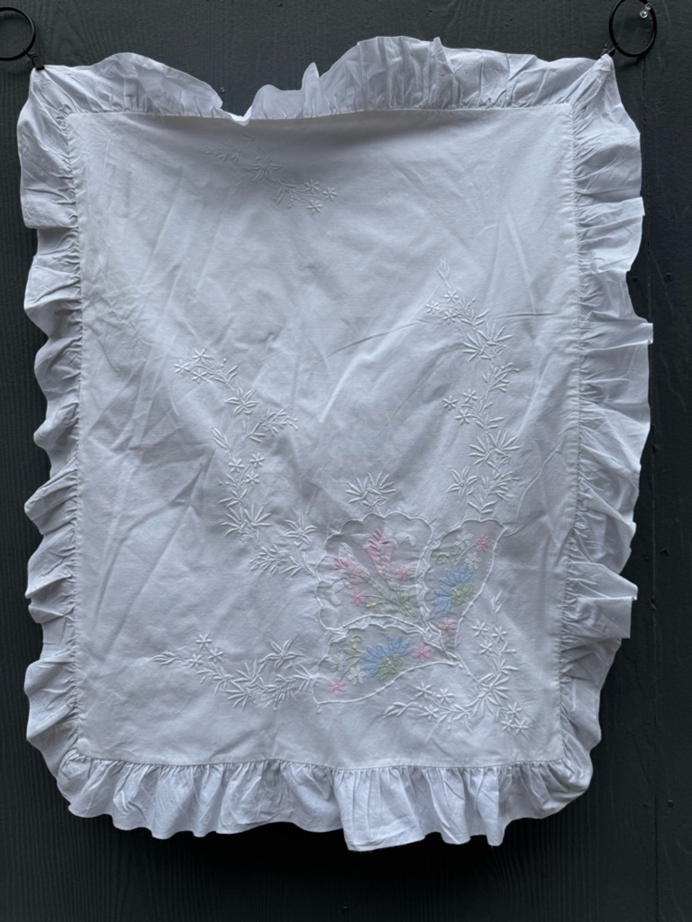 Vintage White Embroidered Floral Appliqué Single Pillowcase